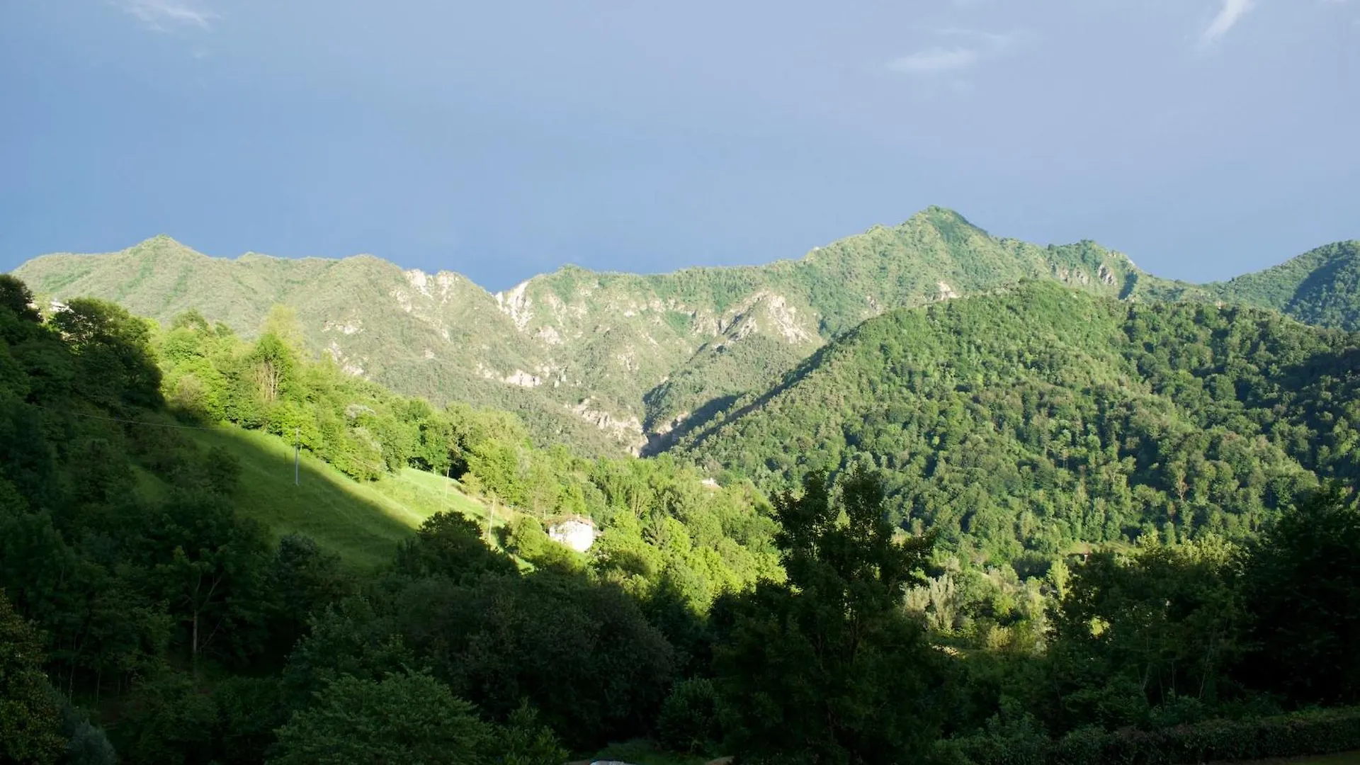 B&B La Vittoria Crone Bed & Breakfast