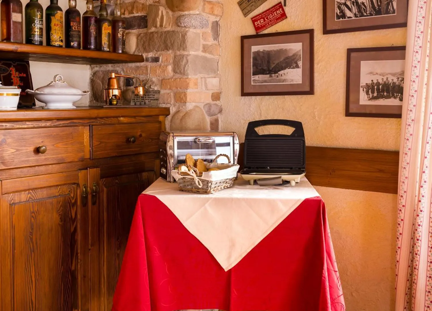B&B La Vittoria Crone Bed & Breakfast